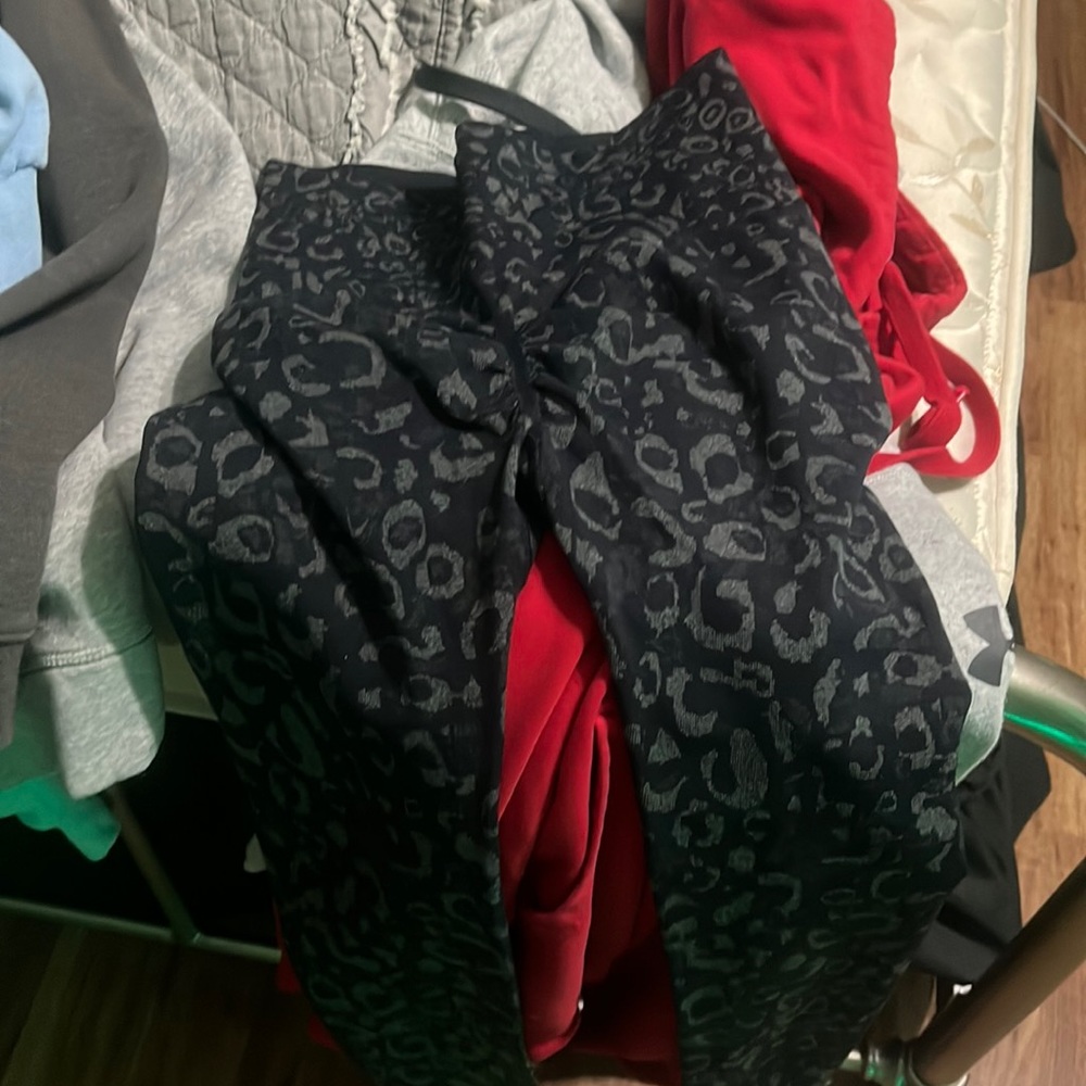 Jaguar print leggings